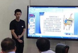 娱乐吃瓜酱毕业答辩